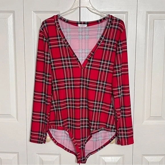 LA Gypsy Red Plaid V Neck Long Sleeve Bodysuit Plus Size 1X - Picture 3 of 16